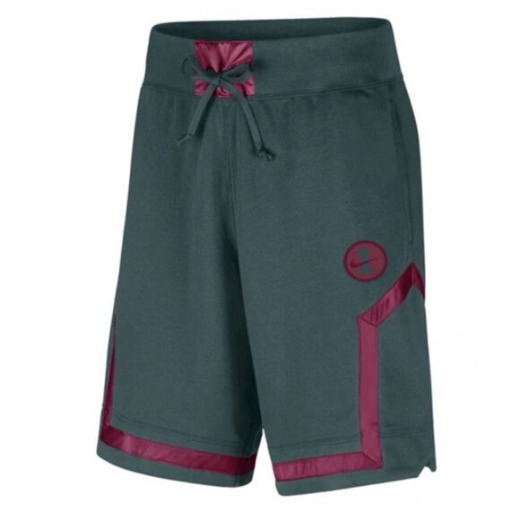 Nike Air Force One Shorts Green Red Size Large - Picture 1 of 5